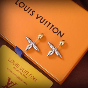 Shop Louis Vuitton Baby louise earrings (M00613) by Bellaris