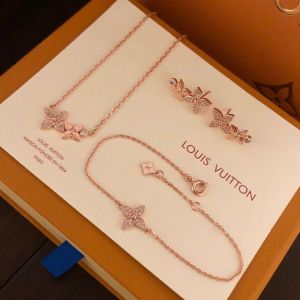 ✨ on Twitter  Louis vuitton jewelry, Girly jewelry, Expensive
