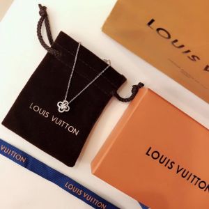 LOUIS VUITTON LV Edge Necklace Cadenas Gold 1032750