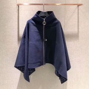 Missexyhk - Louis Vuitton Monogram Inside Hooded Wrap Coat