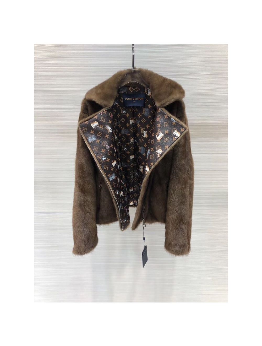 Superb mink fur jacket Louis Vuitton Beige Light brown ref.347392