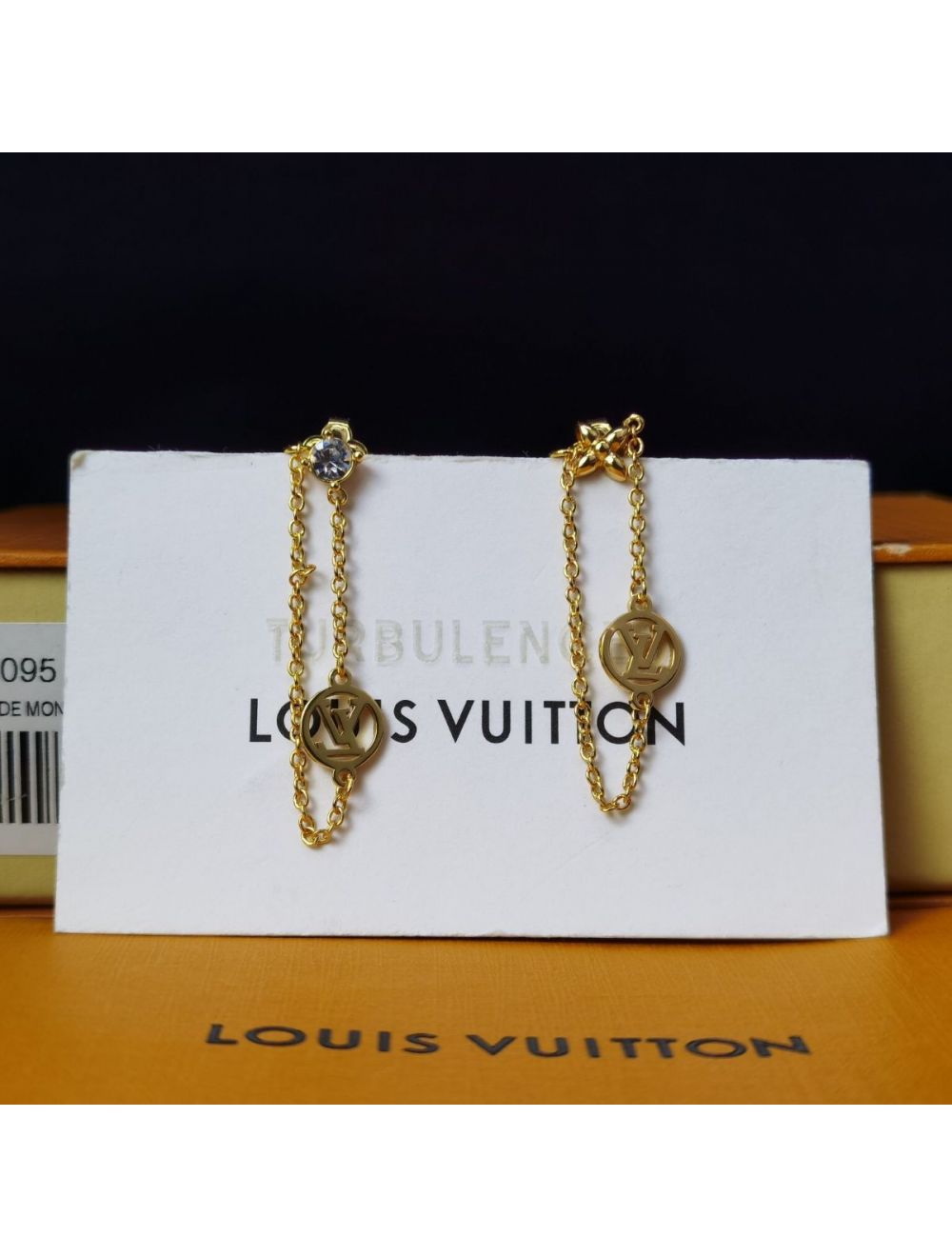 Louis Vuitton Petit louis earrings (M00390)  Earrings, Matching necklaces,  Women accessories jewelry