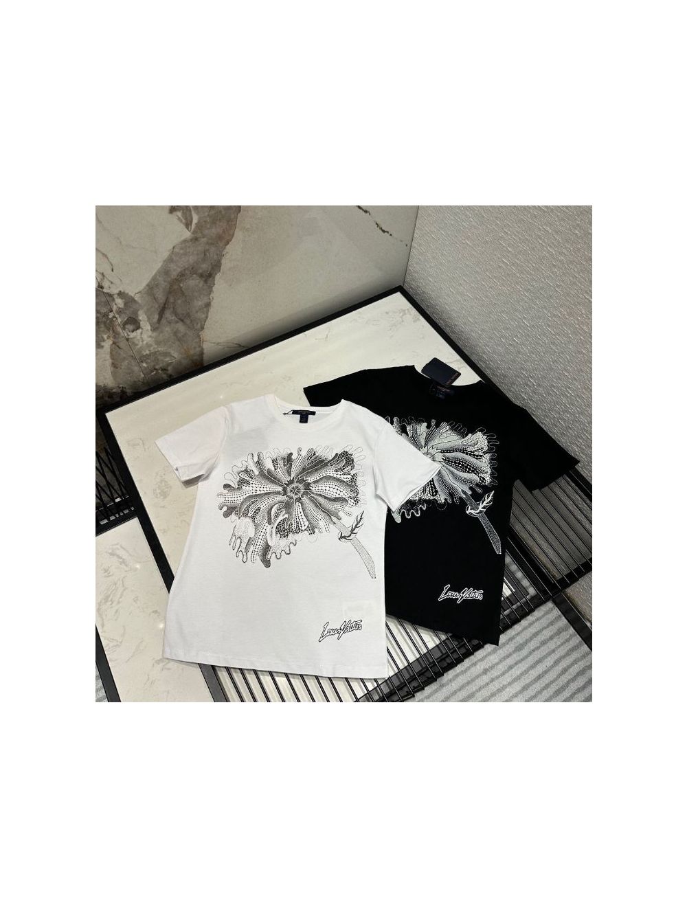Louis Vuitton x YK Psychedelic Flower Regular T-Shirt Black – Tenisshop.la