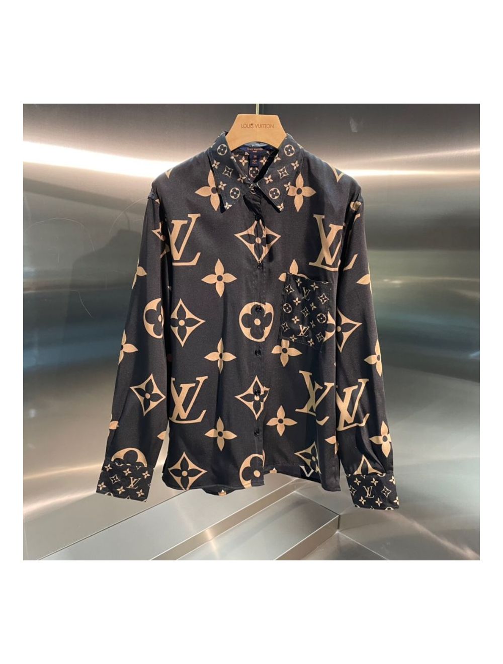 Louis Vuitton 2021-22FW Mixed Monogram Masculine Shirt (1A935V)